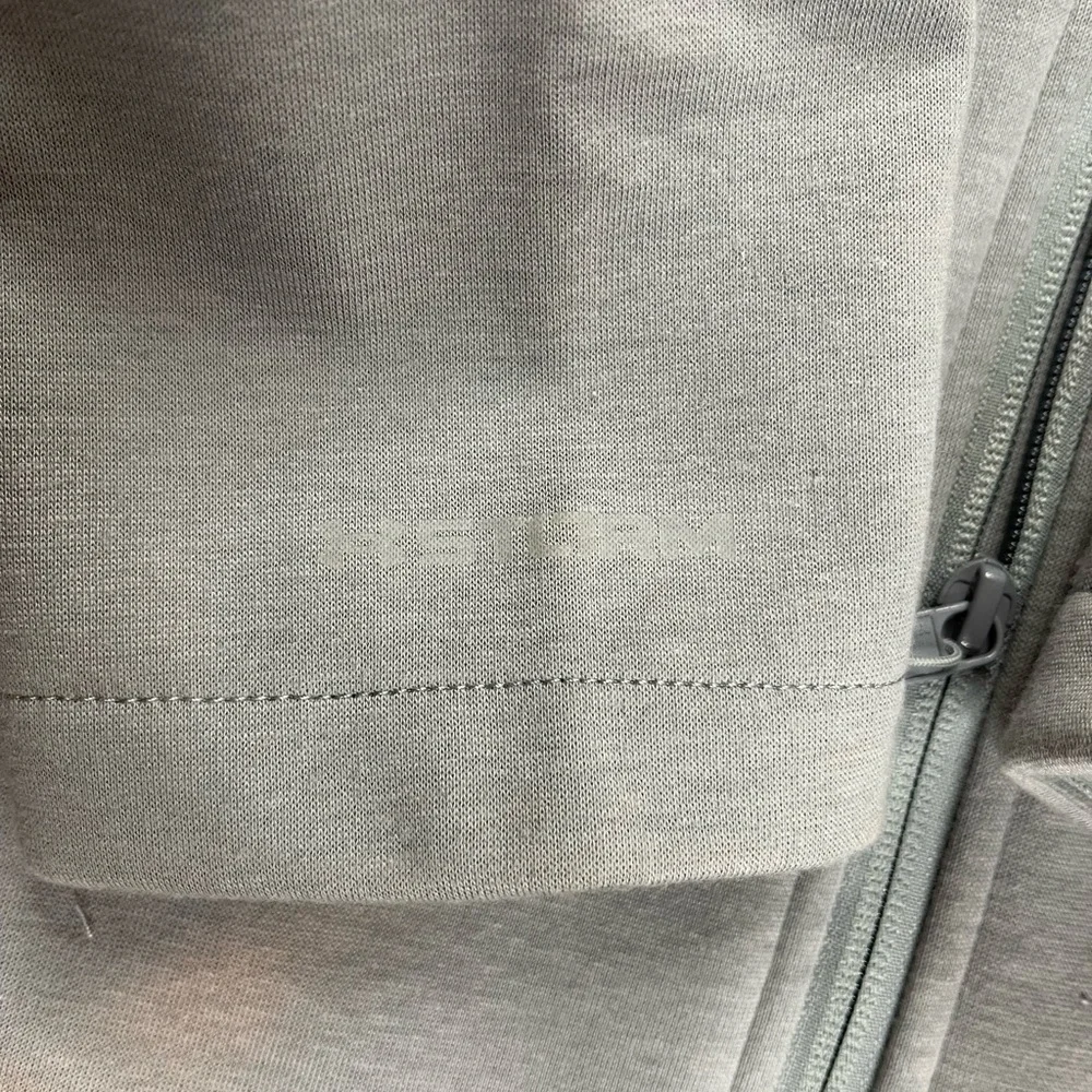 Women’s UA Cold Gear Dobson soft shell jacket - Picture 6 of 10